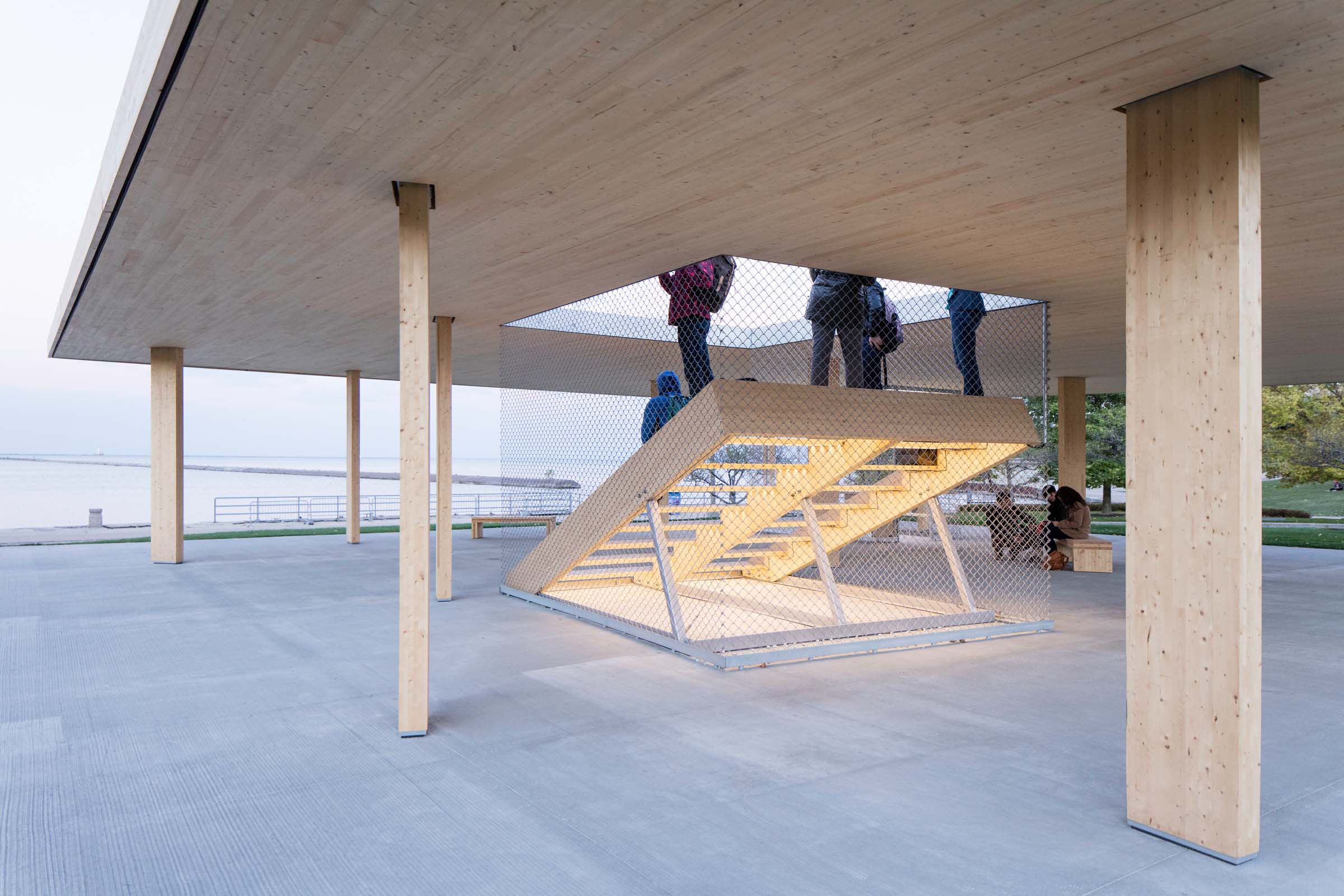 Photo by Naho Kubota